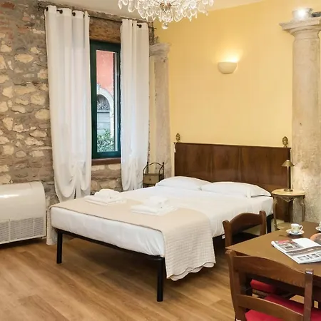 Apartment Junior Cangrande - Veronainflat