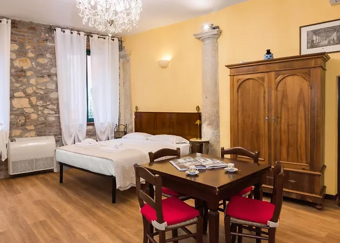 Junior Cangrande - Veronainflat